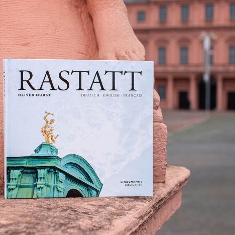 Livre d'images de Rastatt. Disponible à l'office de tourisme du château