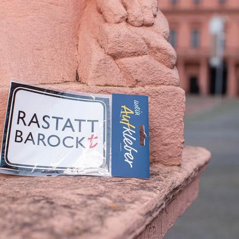 Autocollant de la ville baroque de Rastatt. Disponible à l'office de tourisme du château