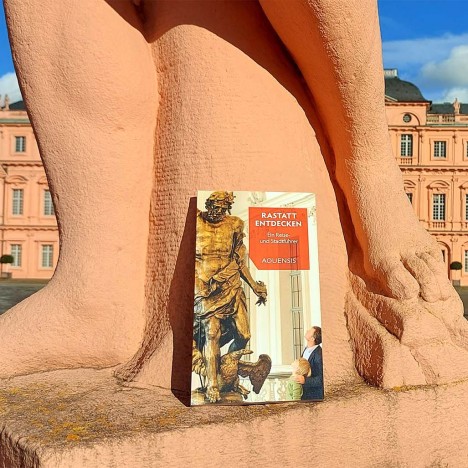 City guide "Discover Rastatt". Available at the tourist information office at the castle